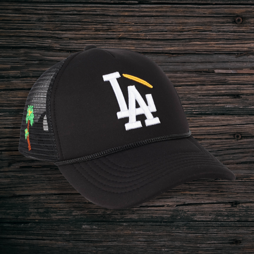 LA trucker hat (Black color)